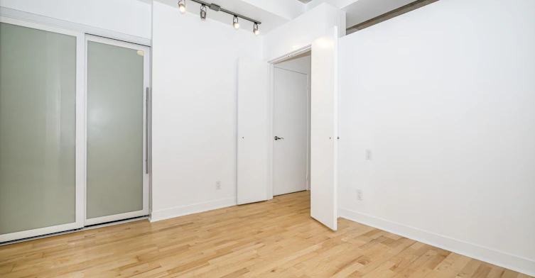 405-127 Queen Street E, Toronto, ON, M5C 1S3 - 16