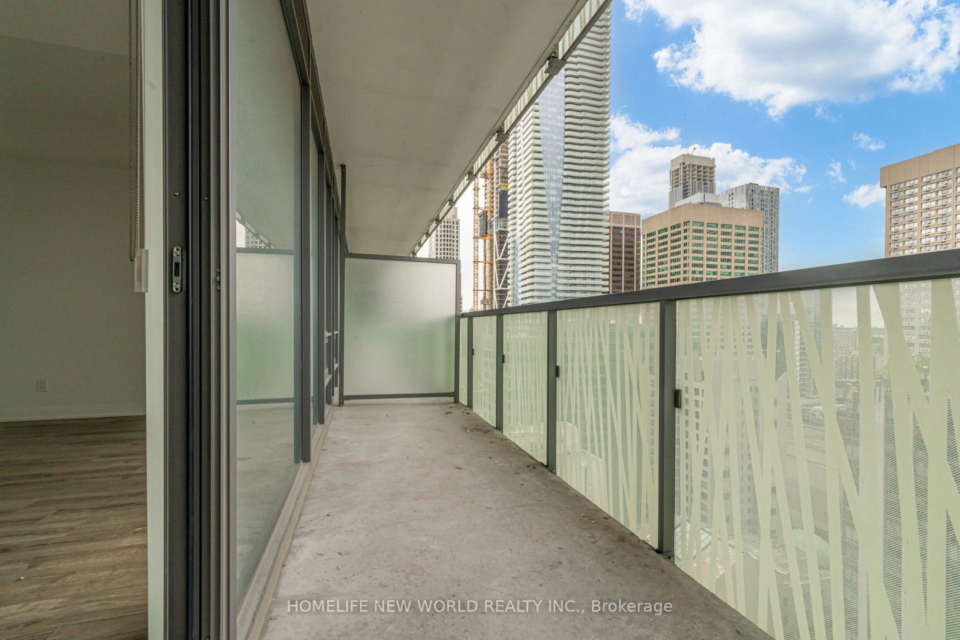 2311-50 Charles Street E, Toronto, ON, M4Y 0C3 - 23