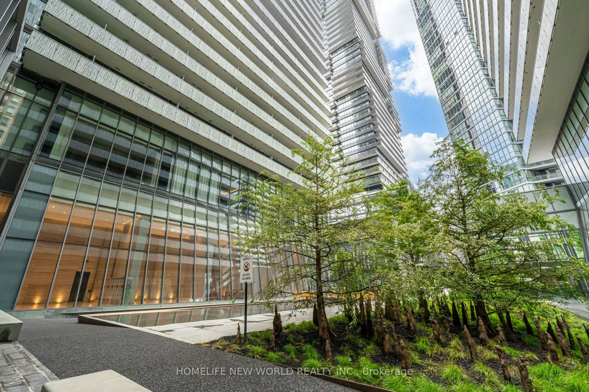 2311-50 Charles Street E, Toronto, ON, M4Y 0C3 - 6