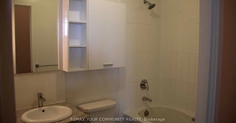 2812-29 Singer Court, Toronto, ON, M2K 0B3 - 8