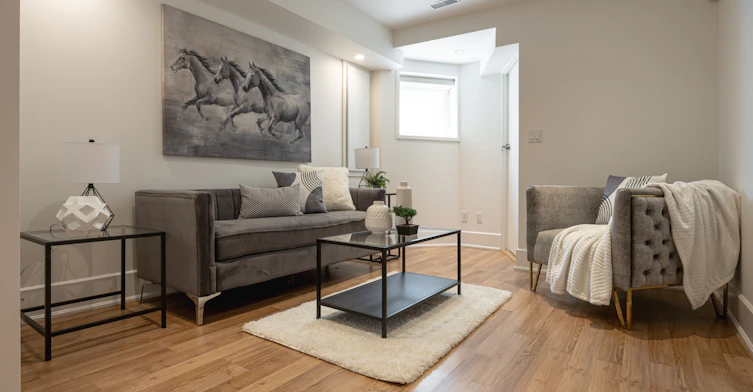 93 Walnut Avenue, Toronto, ON, M5V 2S1 - 10