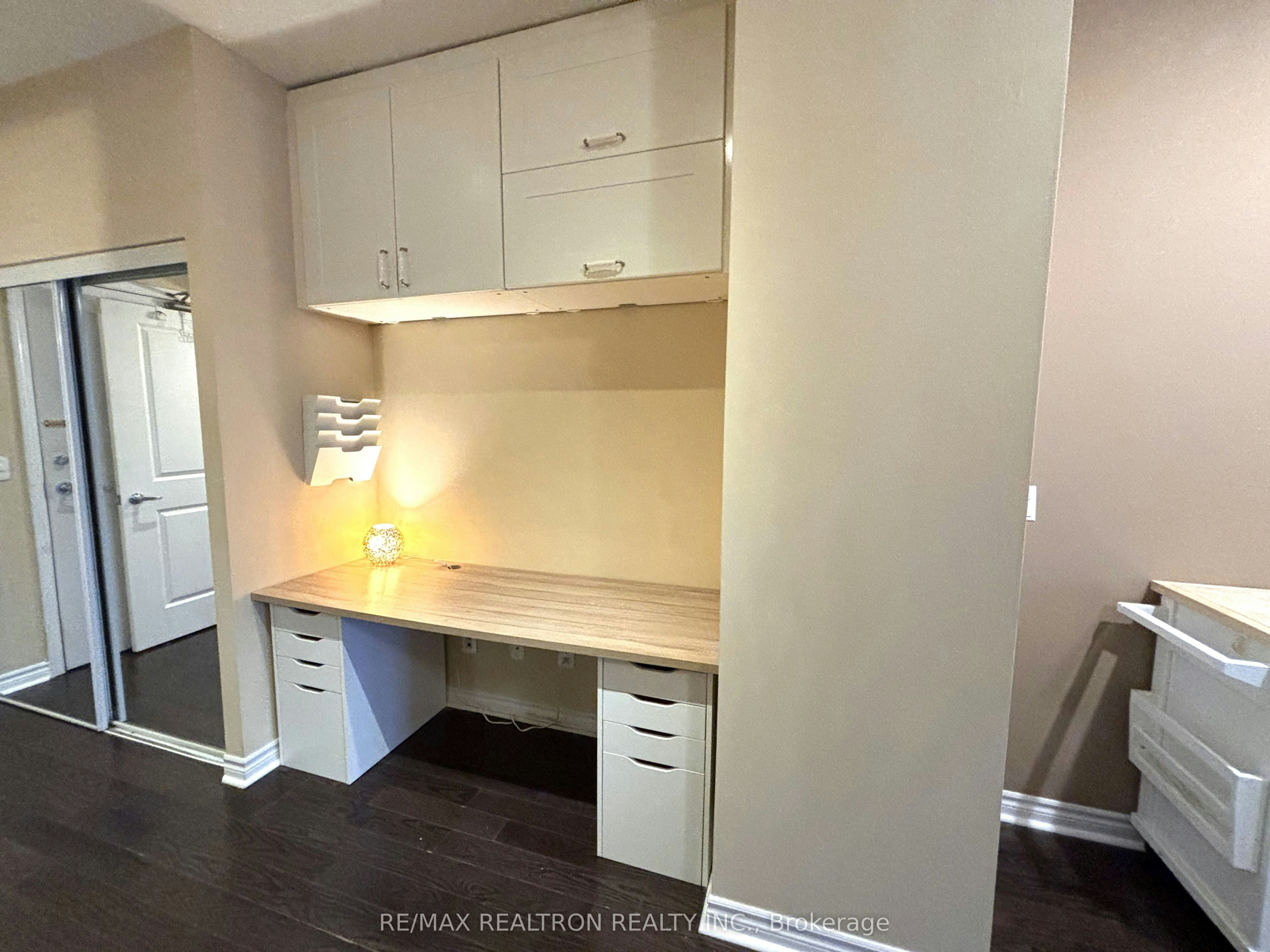 1111-2885 Bayview Avenue, Toronto, ON, M2K 0A3 - 9