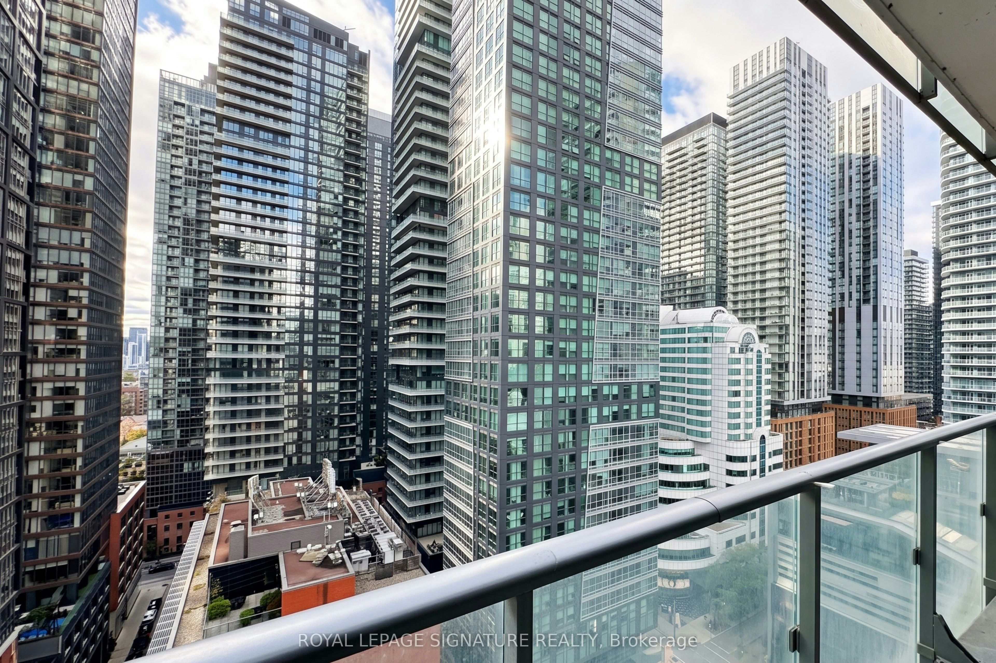 1909-8 Mercer Street, Toronto, ON, M5V 0C4 - 13