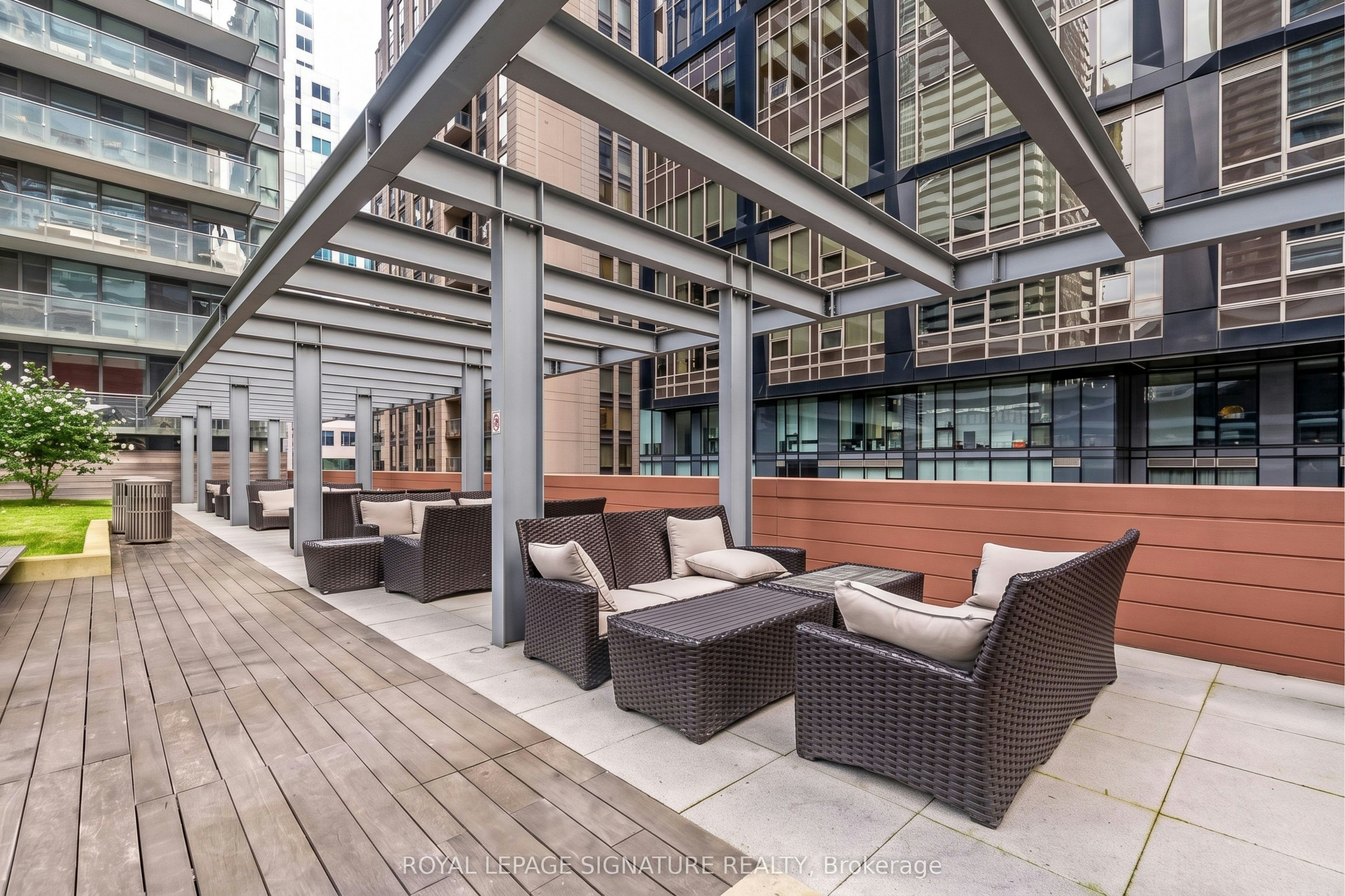 1909-8 Mercer Street, Toronto, ON, M5V 0C4 - 18