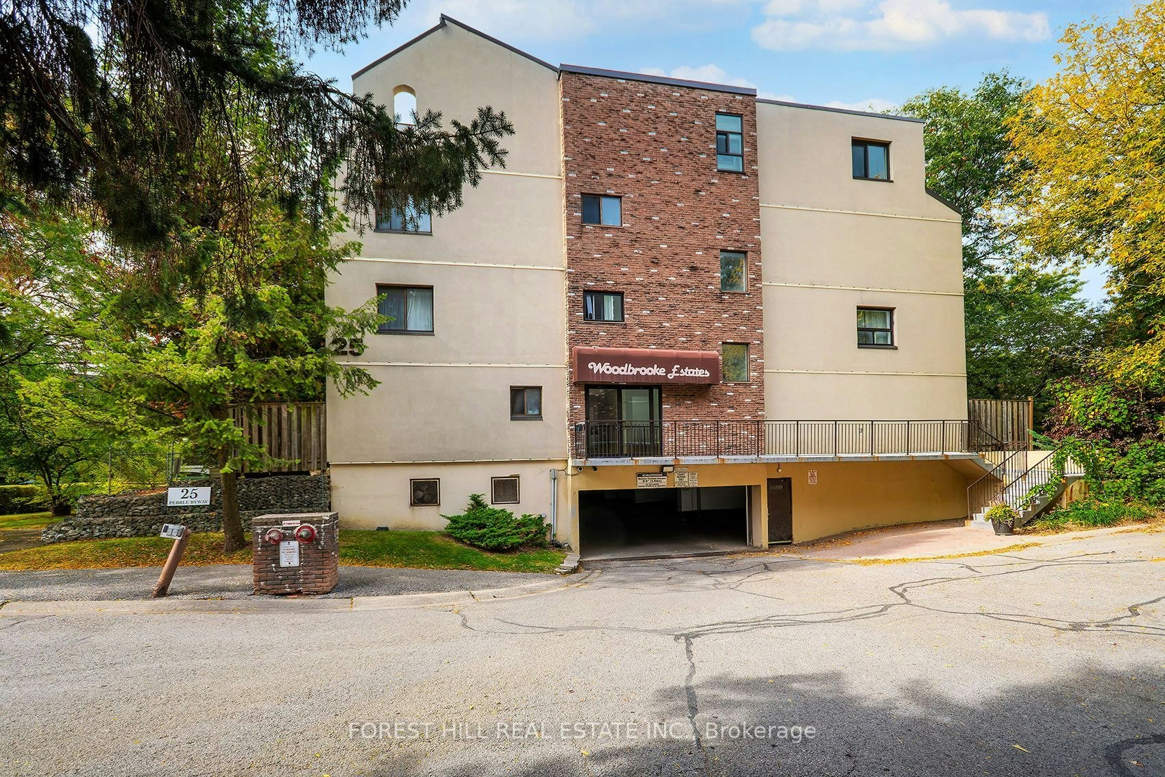 6-25 Pebble Byway, Toronto, ON, M2H 3J6