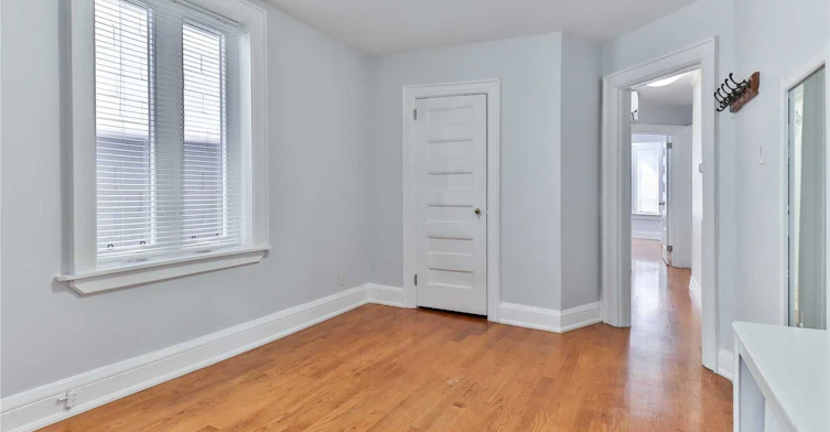 2nd Fl-880 College Street, Toronto, ON, M6H 1A3 - 4