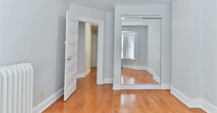 2nd Fl-880 College Street, Toronto, ON, M6H 1A3 - 11