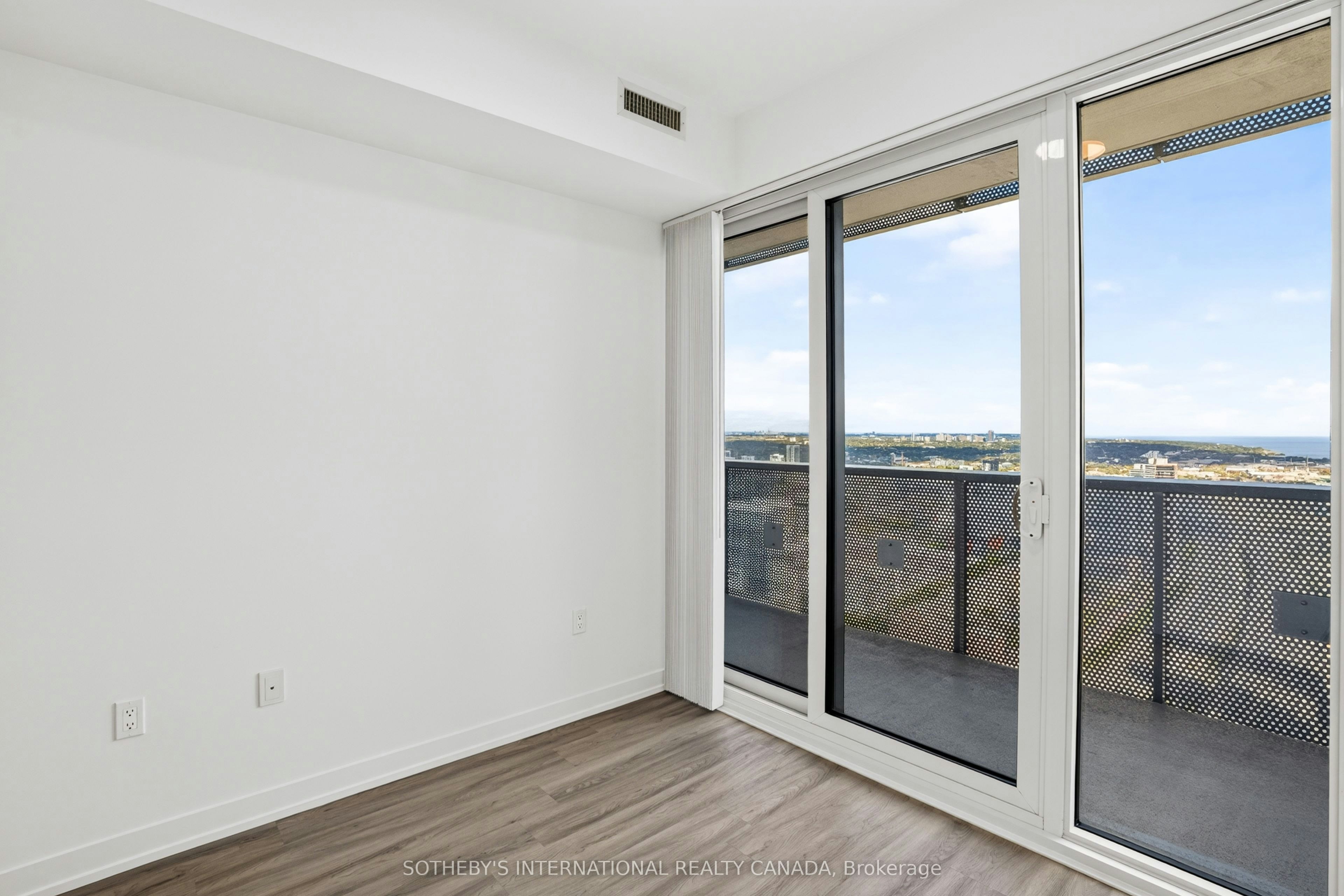 6605-55 Cooper Street, Toronto, ON, M5E 0G1 - 18