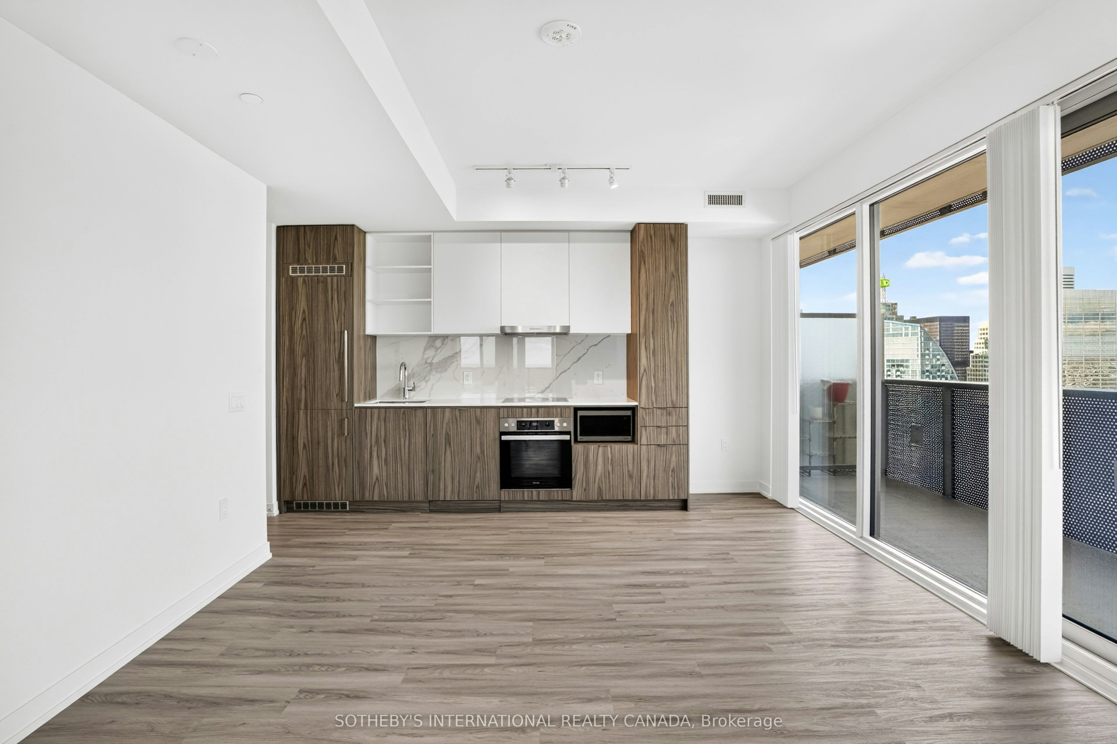 6605-55 Cooper Street, Toronto, ON, M5E 0G1 - 9