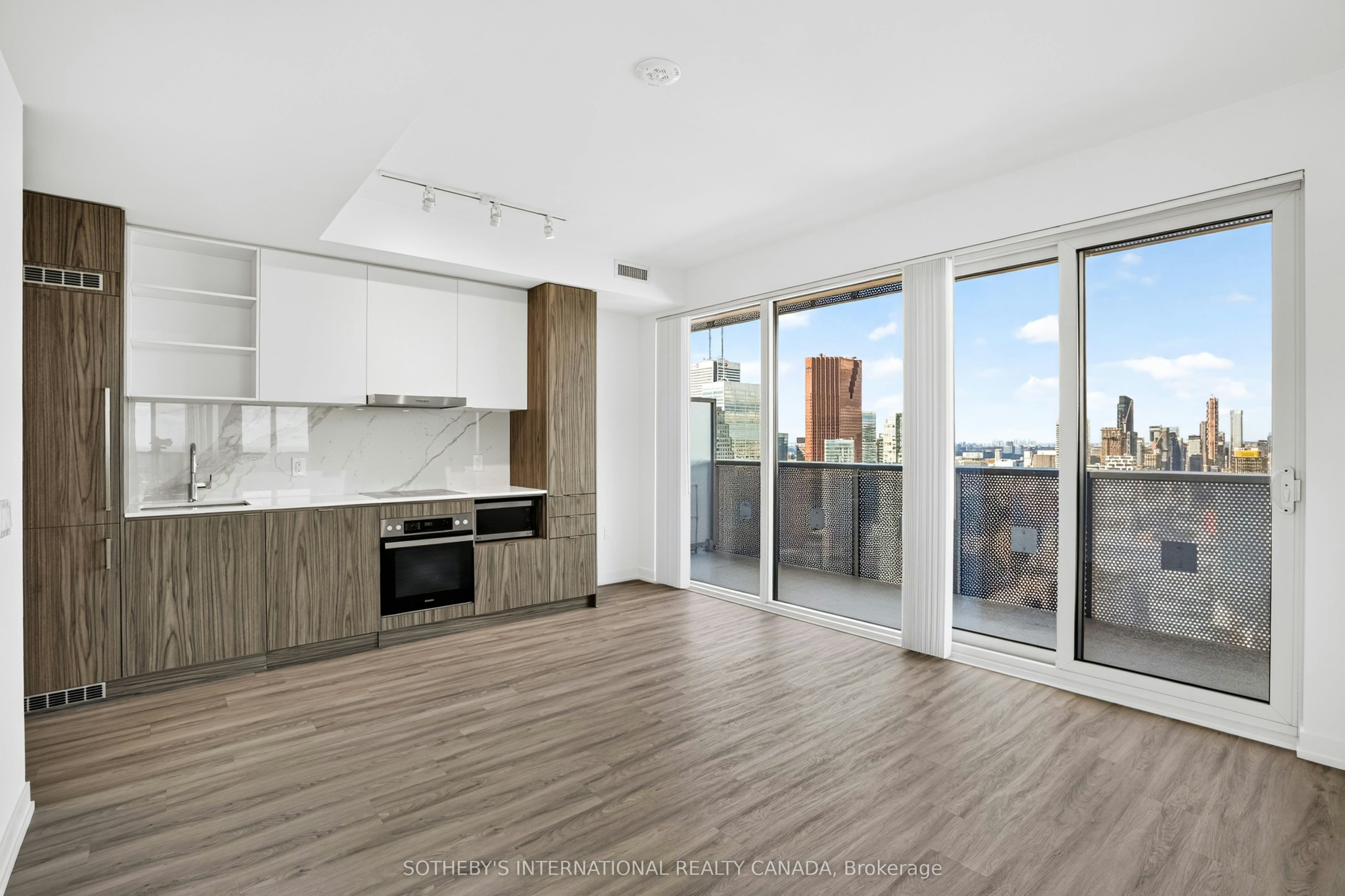 6605-55 Cooper Street, Toronto, ON, M5E 0G1 - 8