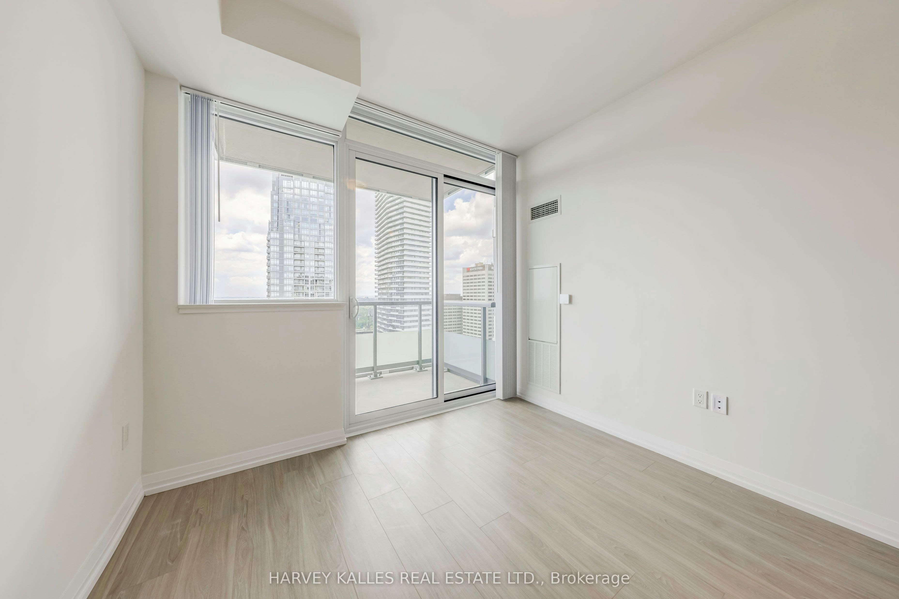3415-50 Dunfield Avenue, Toronto, ON, M4S 0E4 - 10