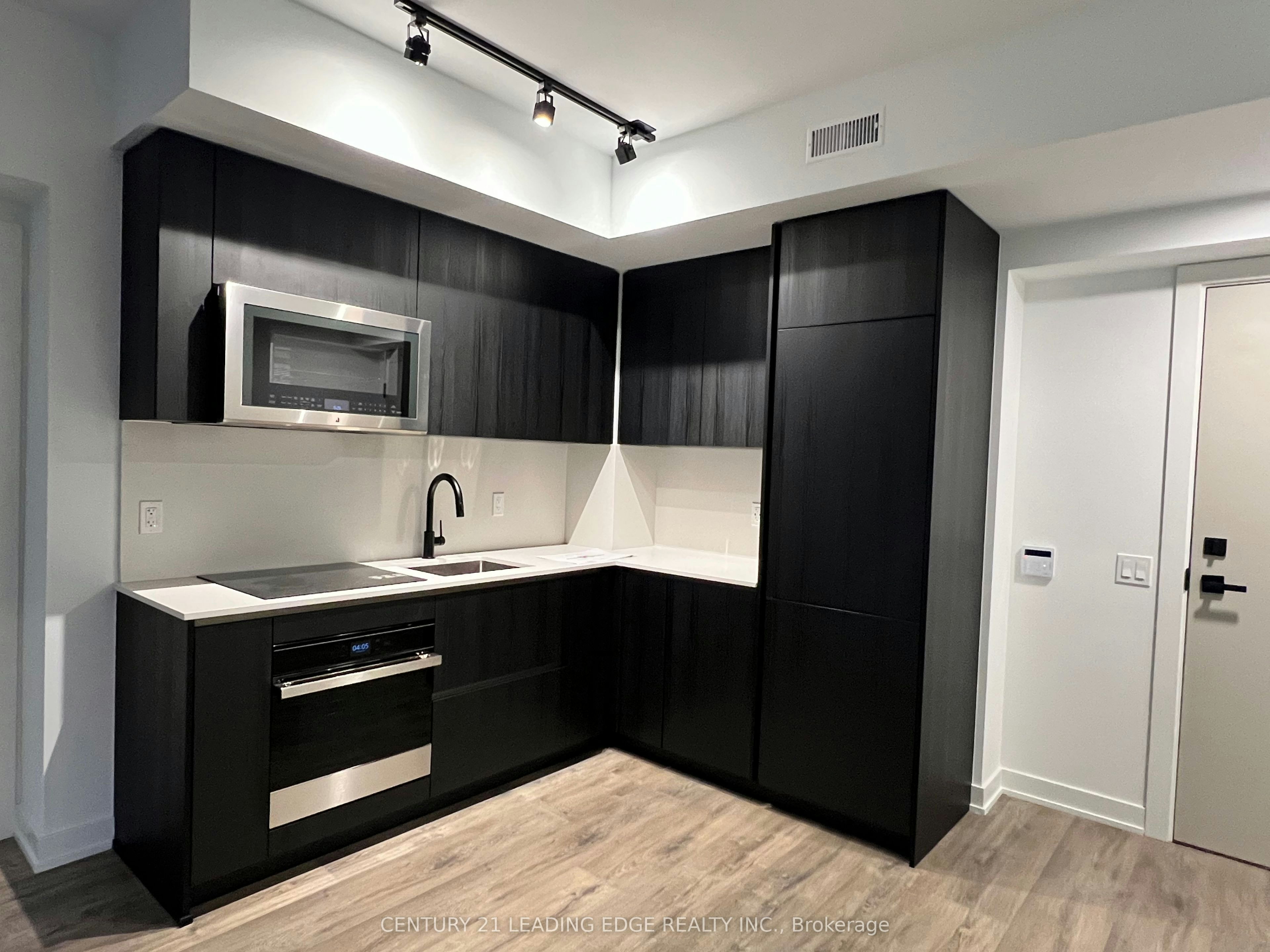 3804-327 King Street W, Toronto, ON, M5V 0W7 - 16