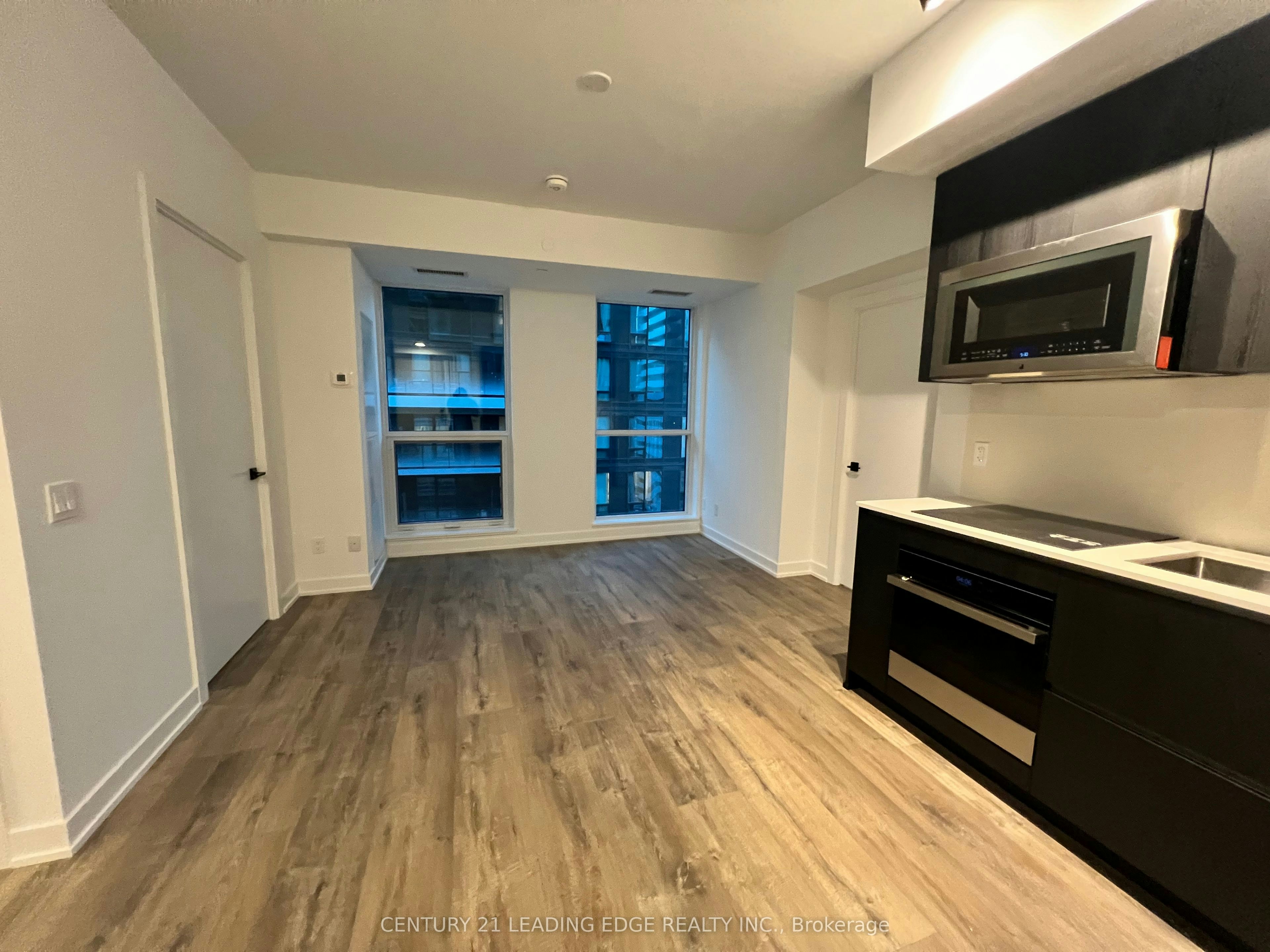 3804-327 King Street W, Toronto, ON, M5V 0W7 - 8