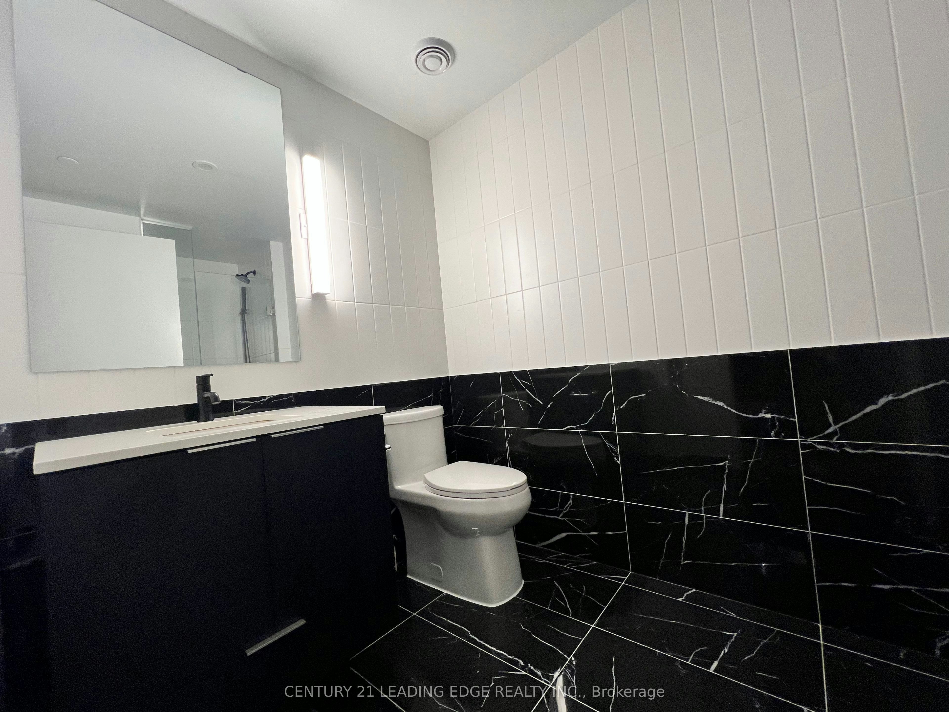 3804-327 King Street W, Toronto, ON, M5V 0W7 - 12