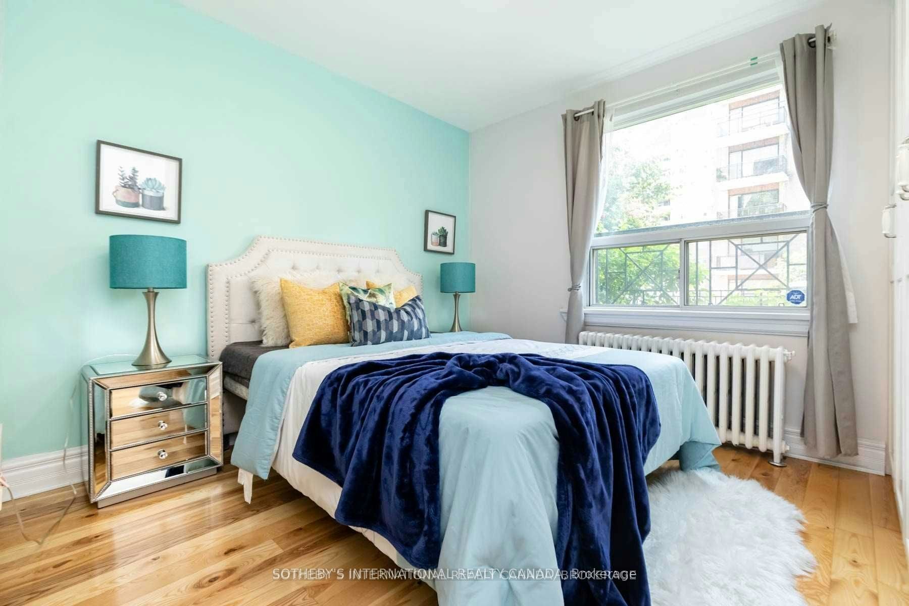 108-35 Raglan Avenue, Toronto, ON, M6C 2K7 - 12