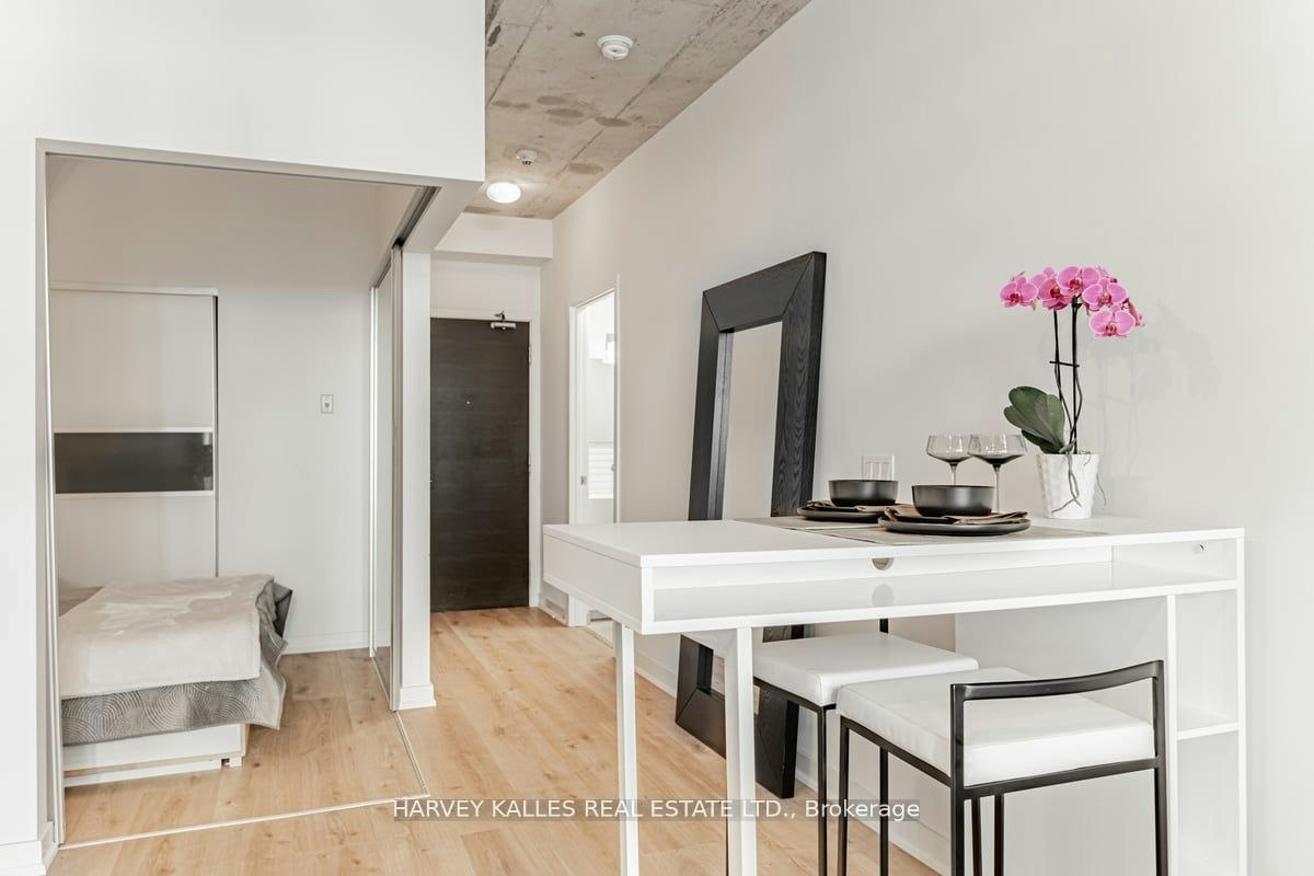 306-55 Stewart Street, Toronto, ON, M5V 2V1 - 13