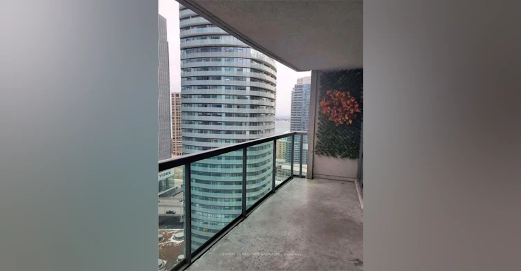 3109-30 Grand Trunk Crescent, Toronto, ON, M5J 3A4 - 12