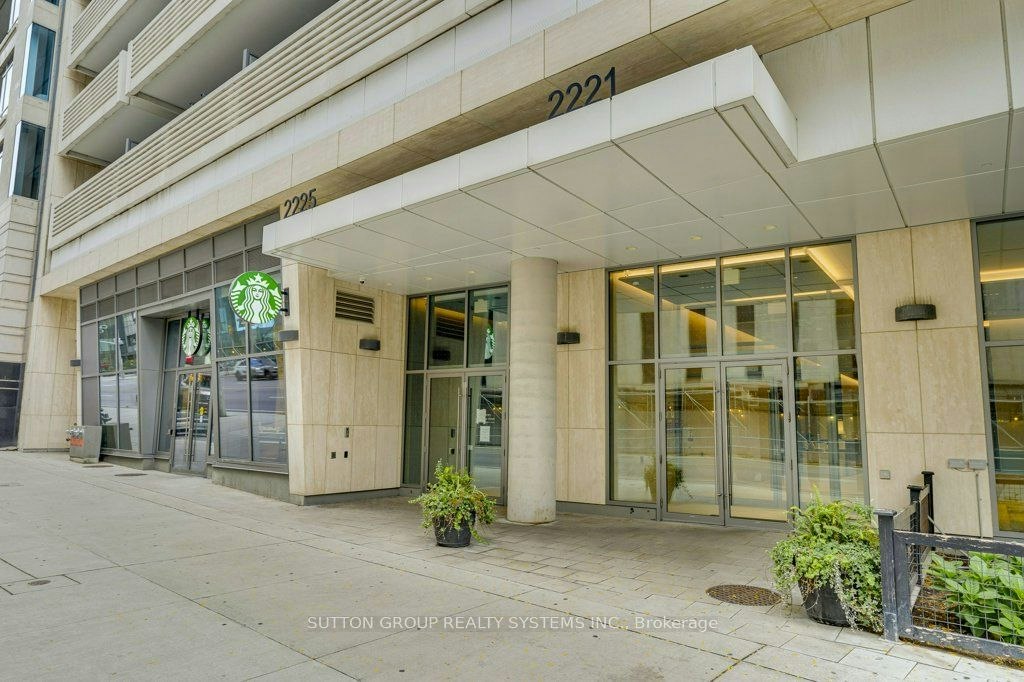 2205-2221 Yonge Street, Toronto, ON, M4S 2B4 - 2