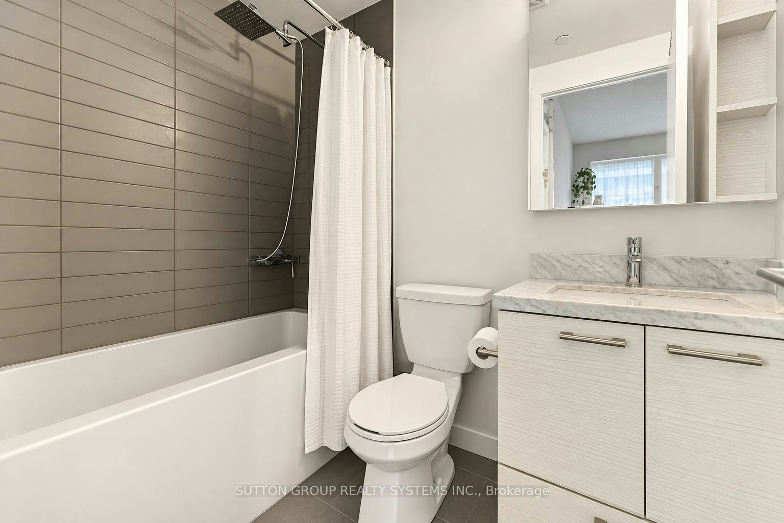 2205-2221 Yonge Street, Toronto, ON, M4S 2B4 - 15