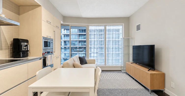 2205-2221 Yonge Street, Toronto, ON, M4S 2B4 - 9
