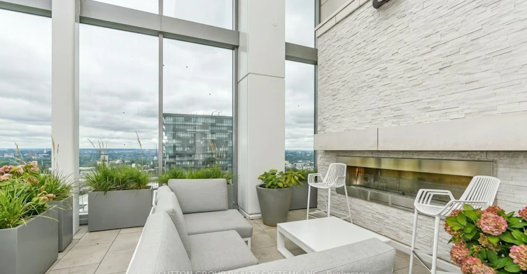 2205-2221 Yonge Street, Toronto, ON, M4S 2B4 - 22