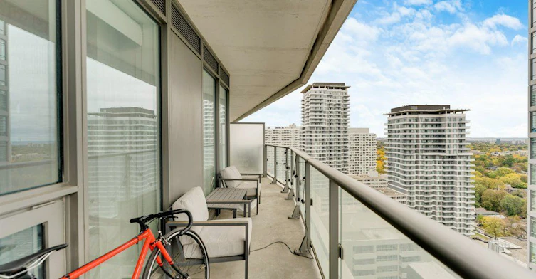 2205-2221 Yonge Street, Toronto, ON, M4S 2B4 - 17
