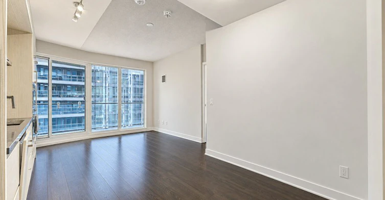 2205-2221 Yonge Street, Toronto, ON, M4S 2B4 - 26