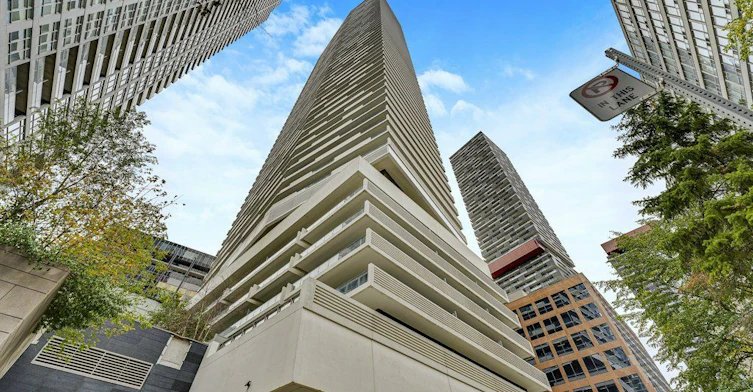 2205-2221 Yonge Street, Toronto, ON, M4S 2B4