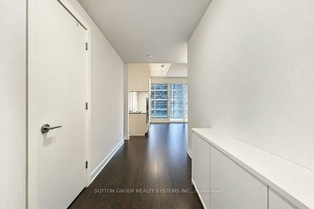 2205-2221 Yonge Street, Toronto, ON, M4S 2B4 - 7