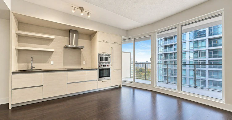 2205-2221 Yonge Street, Toronto, ON, M4S 2B4 - 27
