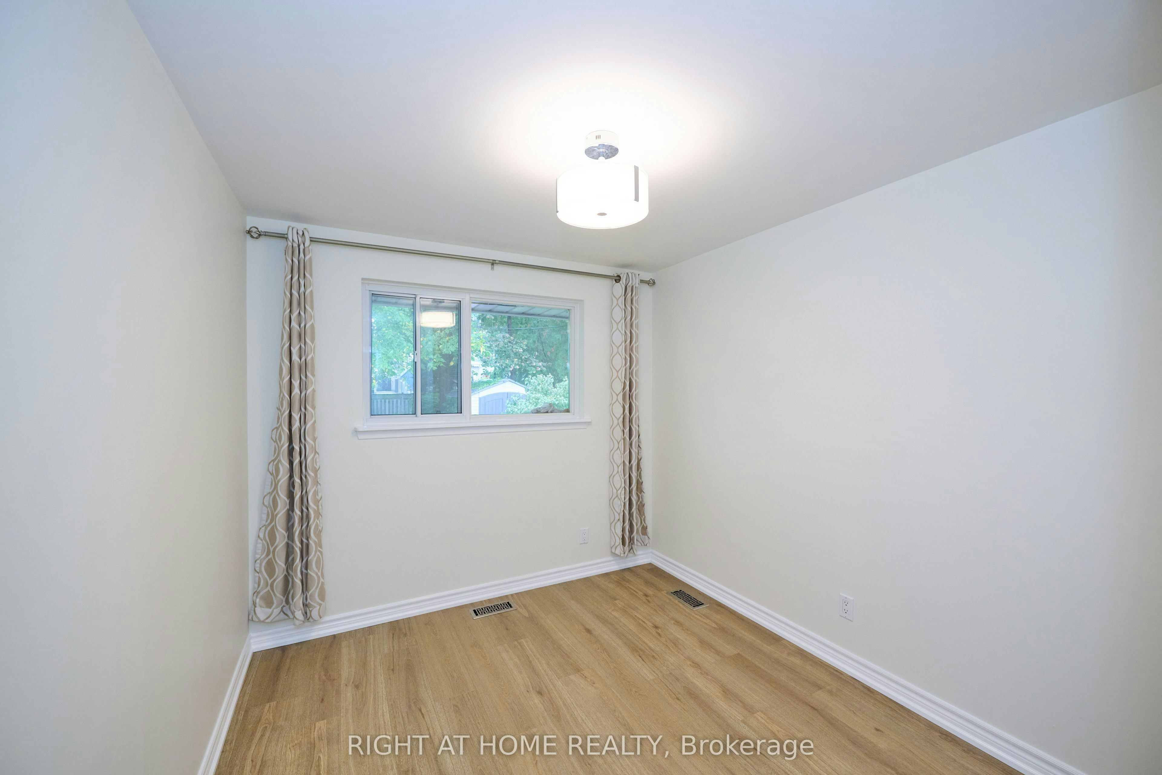 314 Dudley Avenue, Toronto, ON, M2N 4X5 - 15