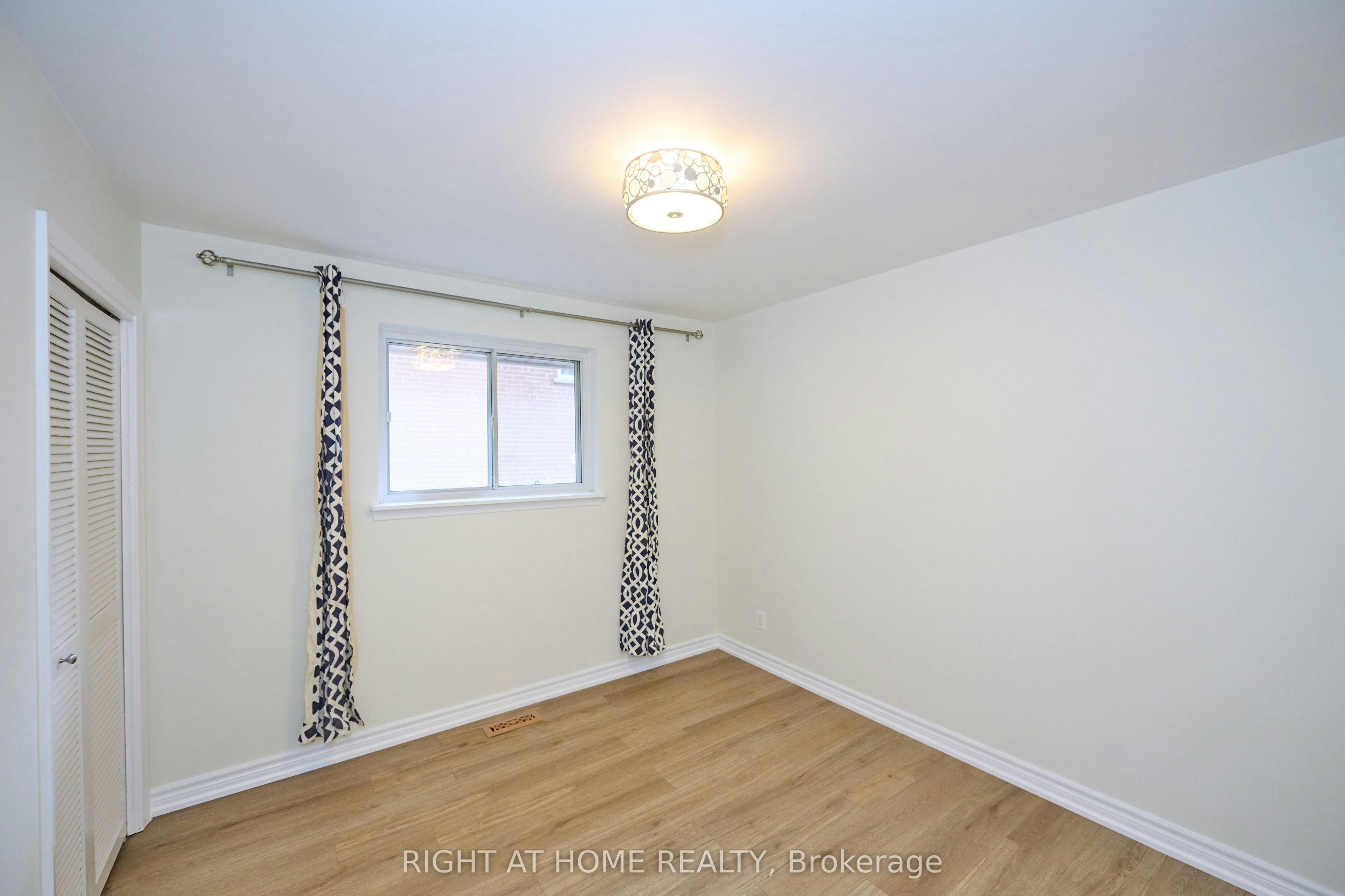 314 Dudley Avenue, Toronto, ON, M2N 4X5 - 14