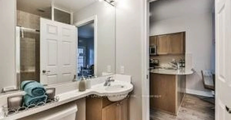 763 Bay Street, Toronto, ON, M5G 2R3 - 18