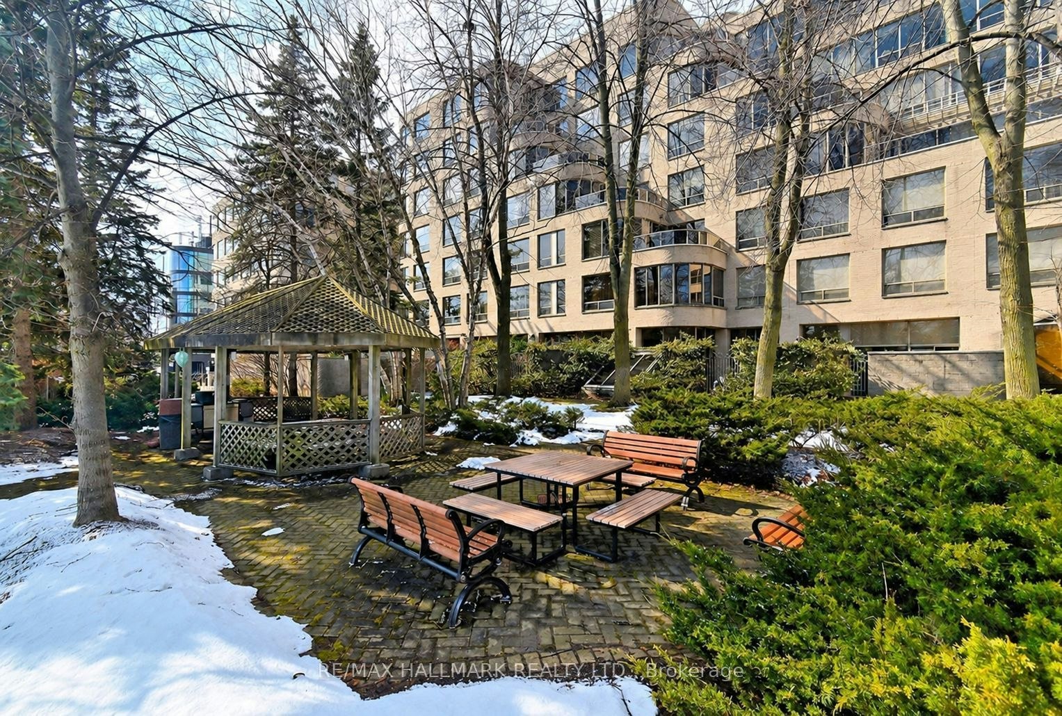 403-1177 Yonge Street, Toronto, ON, M4T 2Y4 - 24