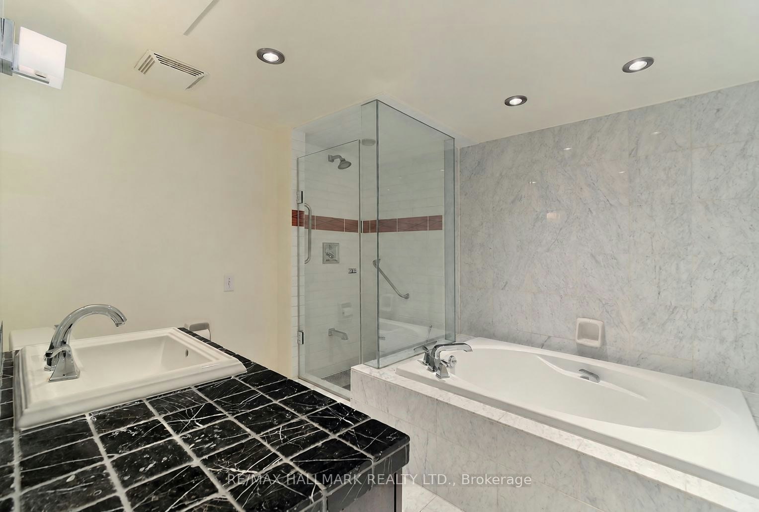 403-1177 Yonge Street, Toronto, ON, M4T 2Y4 - 17