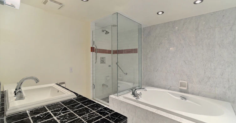 403-1177 Yonge Street, Toronto, ON, M4T 2Y4 - 17