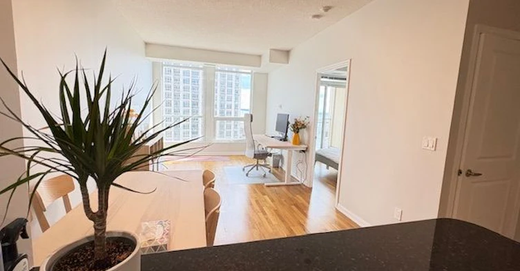 1911-628 Fleet Street, Toronto, ON, M5V 1A8
