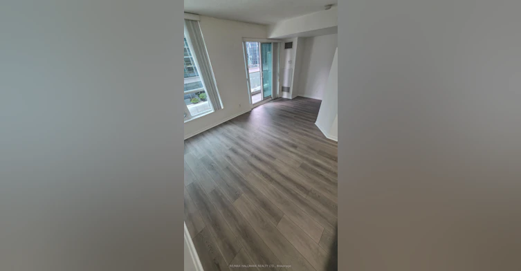 914-18 Yonge Street, Toronto, ON, M5E 1Z8 - 23