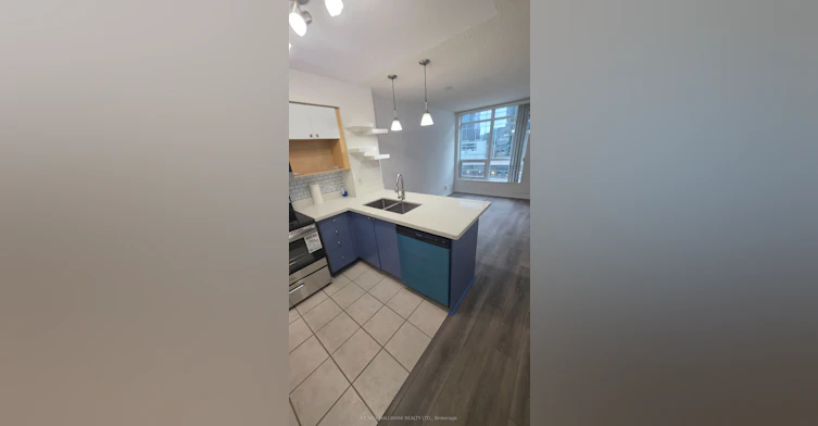 914-18 Yonge Street, Toronto, ON, M5E 1Z8 - 16
