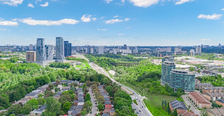 39 Brentcliffe Road, Toronto, ON, M4G 3Y4 - 50