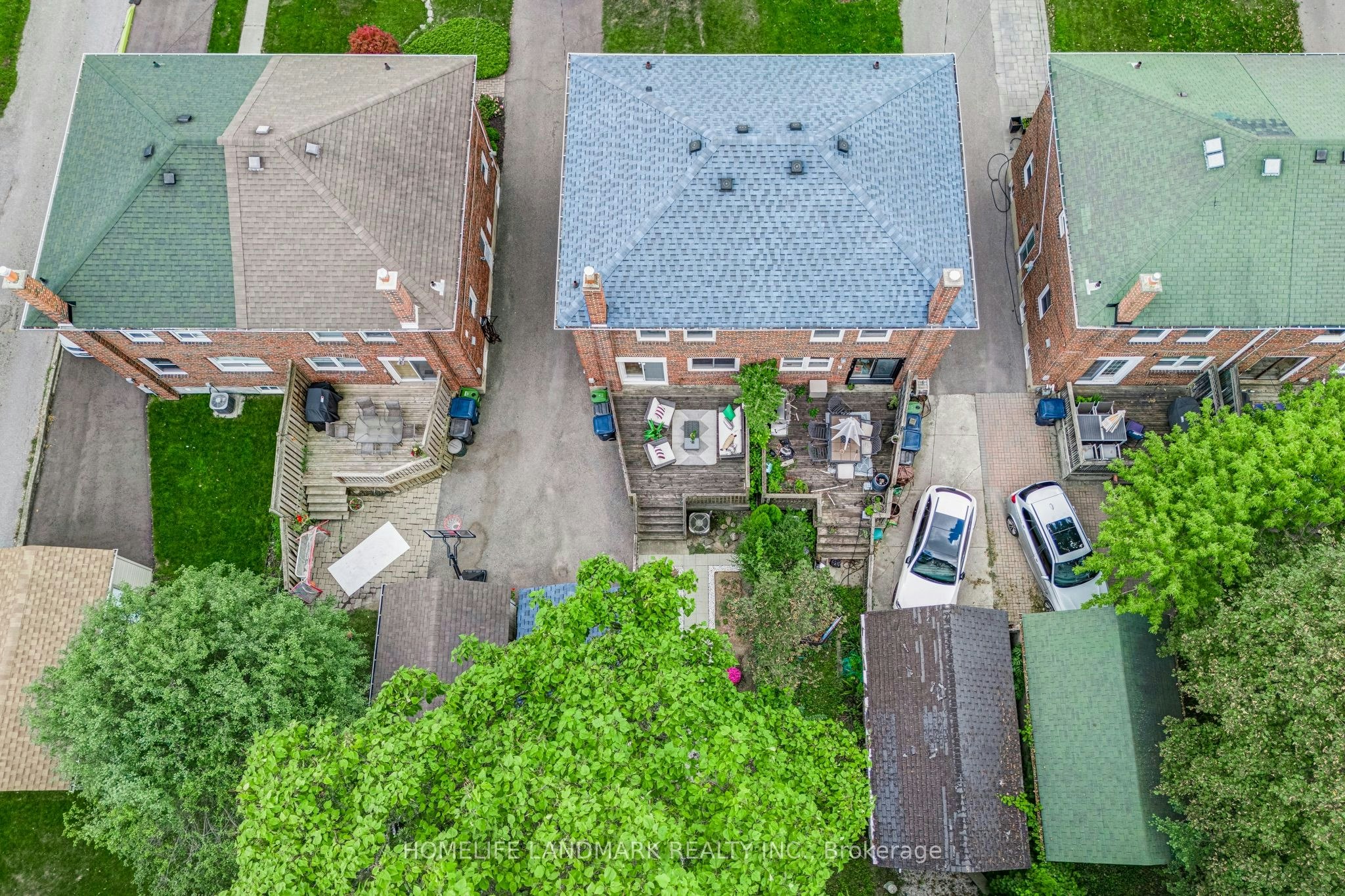 39 Brentcliffe Road, Toronto, ON, M4G 3Y4 - 45