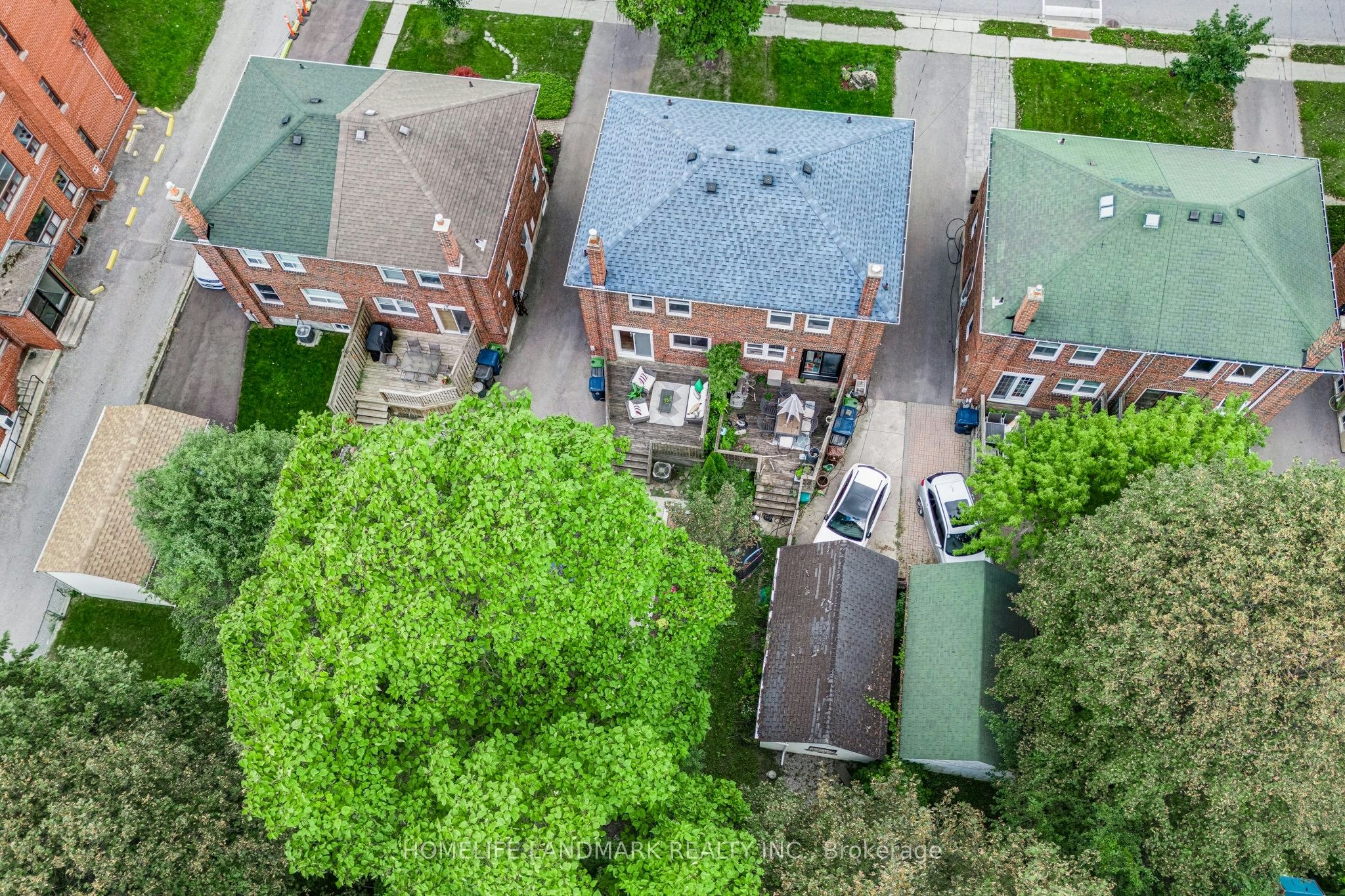 39 Brentcliffe Road, Toronto, ON, M4G 3Y4 - 42