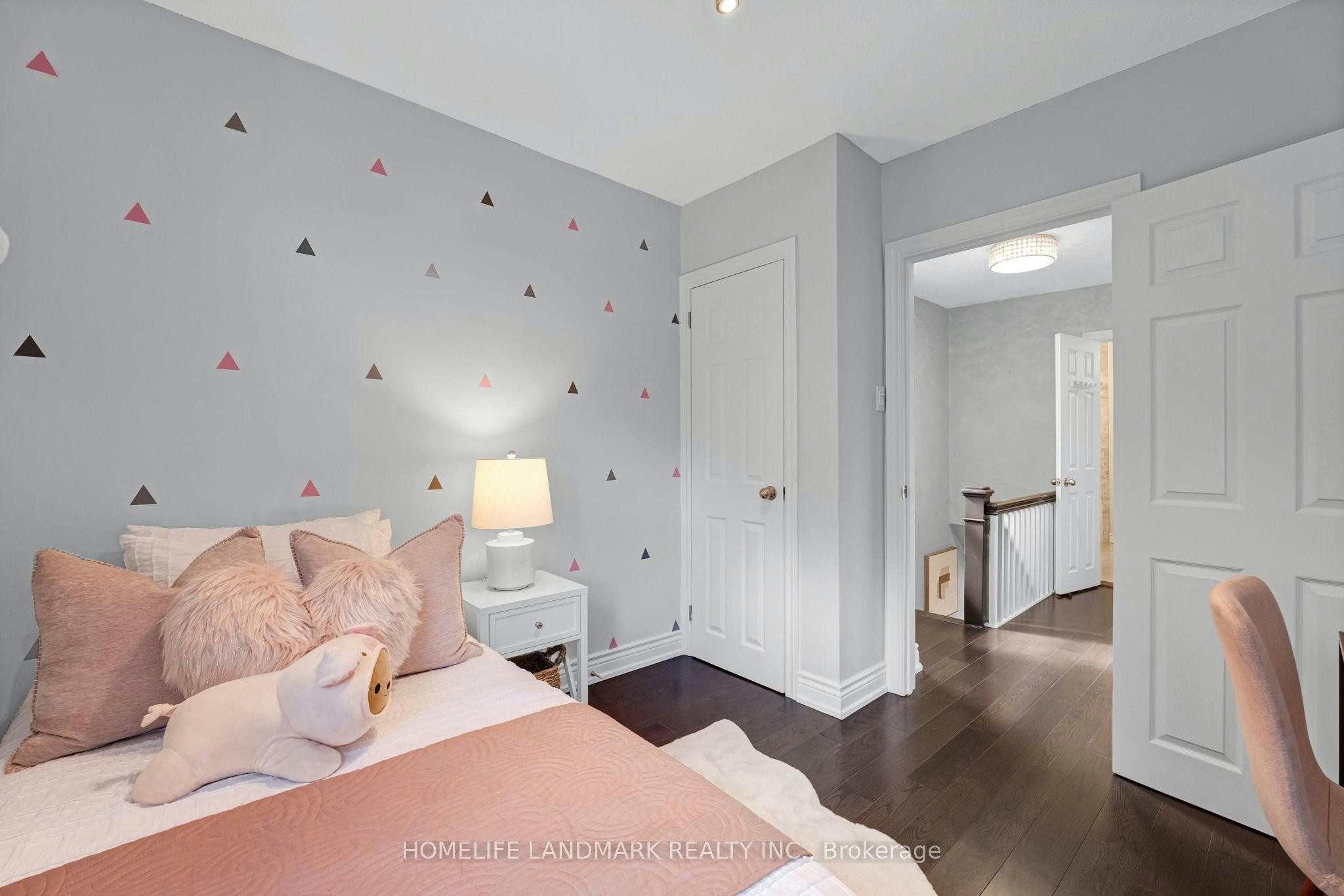 39 Brentcliffe Road, Toronto, ON, M4G 3Y4 - 28
