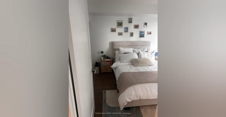 2008-10 York Street, Toronto, ON, M5J 0E1 - 9