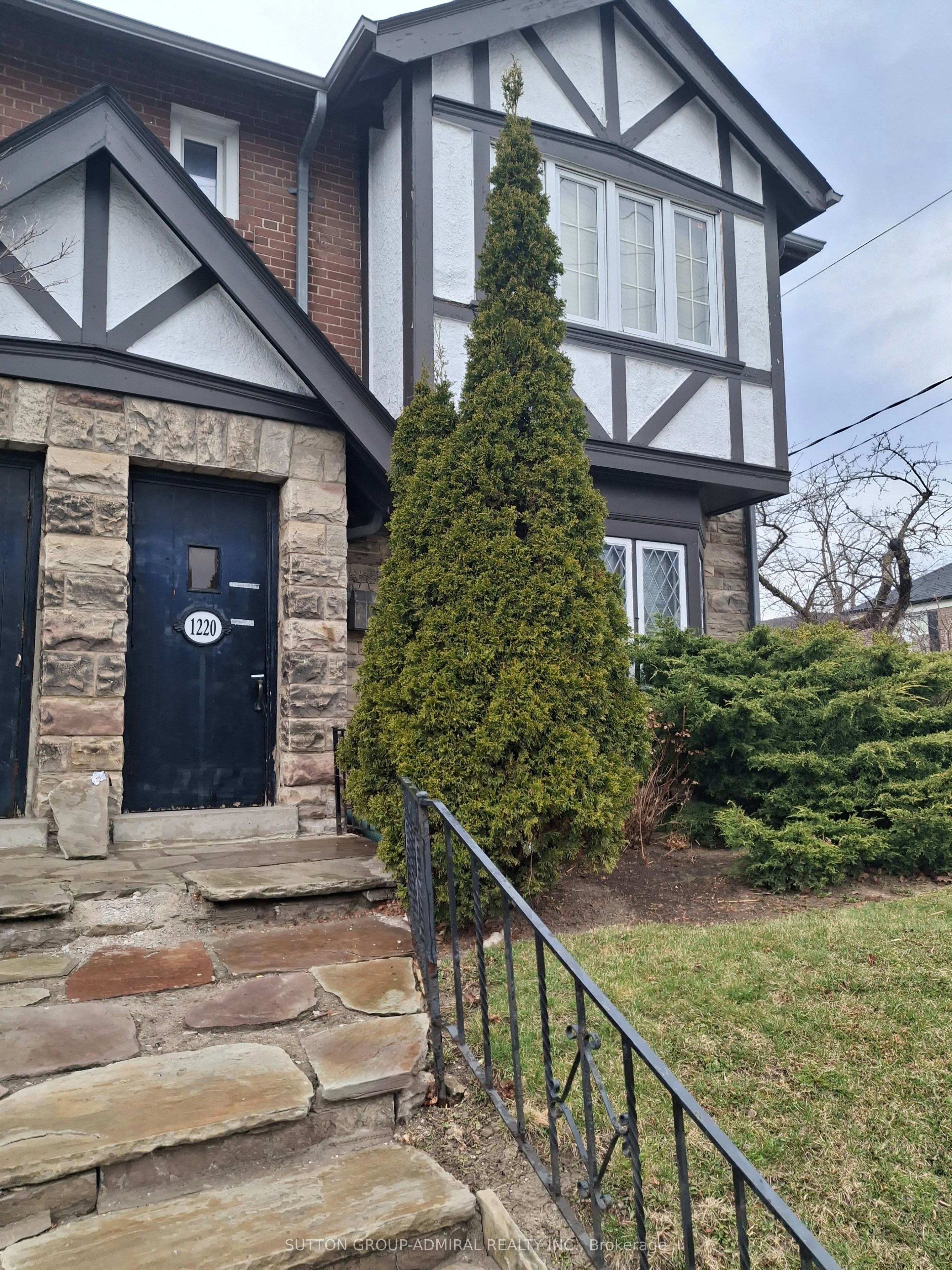 #1-1220 Avenue Road, Toronto, ON, M5N 2G4