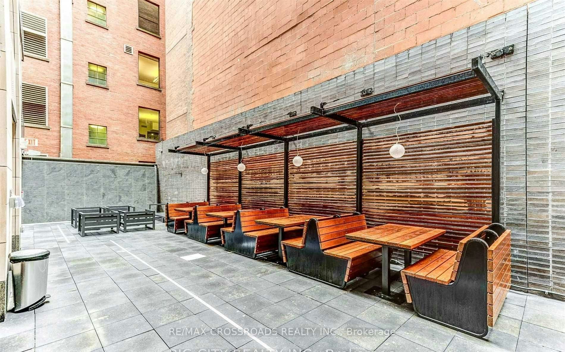 4014-70 Temperance Street, Toronto, ON, M5H 0B1 - 11