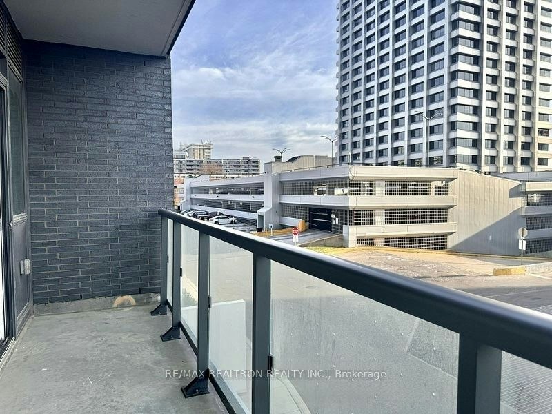 201-2 Sonic Way, Toronto, ON, M3C 0P2 - 21