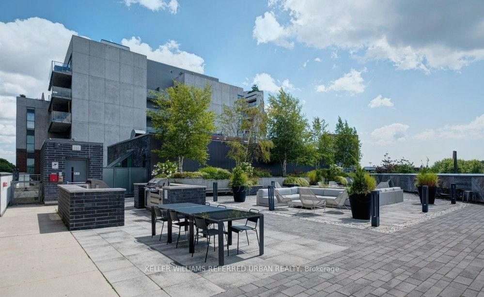 1104-20 Minowan Miikan Lane, Toronto, ON, M6J 0E5 - 5