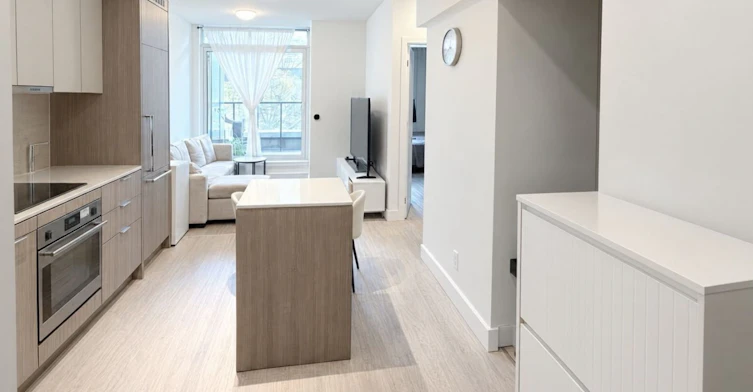 216-6 Greenbriar Road, Toronto, ON, M2K 1H5 - 3