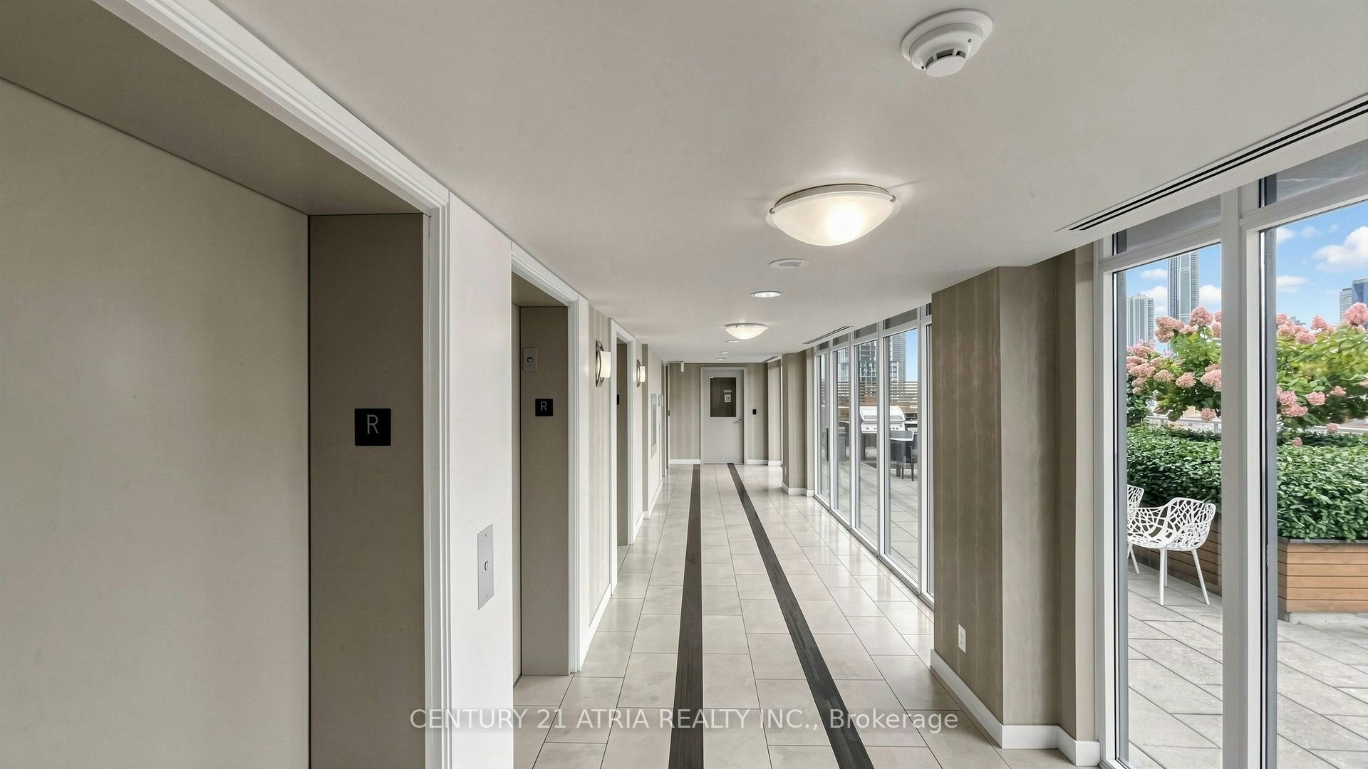 1013-320 Richmond Street E, Toronto, ON, M5A 4S7 - 9
